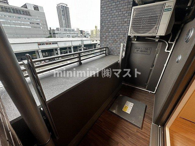 大阪市港区波除３丁目の賃貸マンションのバルコニー