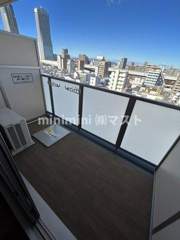 大阪市港区市岡元町２丁目の賃貸マンションのバルコニー