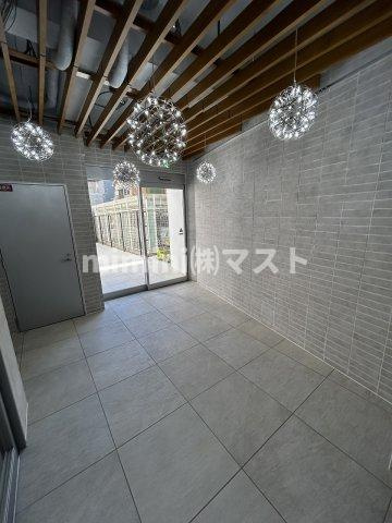 大阪市福島区鷺洲２丁目の賃貸マンションのロビー