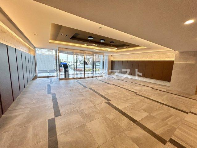 大阪市福島区海老江６丁目の賃貸マンションのロビー