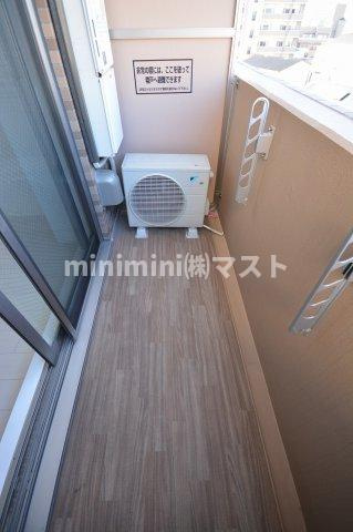 大阪市福島区吉野５丁目の賃貸マンションのバルコニー