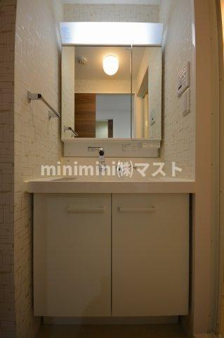 大阪市福島区吉野５丁目の賃貸マンションの洗面所