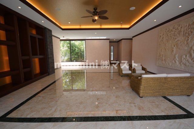 大阪市福島区鷺洲５丁目の賃貸マンションのロビー