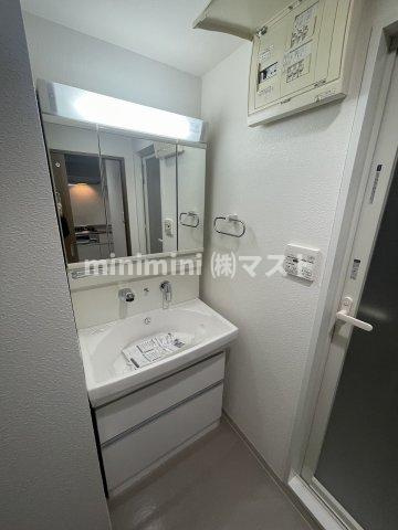 大阪市福島区福島３丁目の賃貸マンションの洗面所