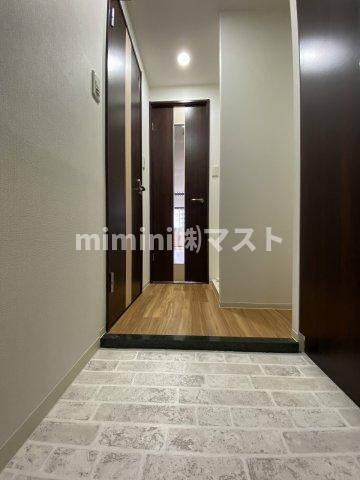 大阪市福島区福島３丁目の賃貸マンションの玄関