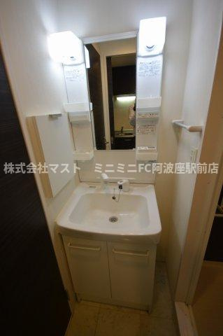 大阪市福島区海老江１丁目の賃貸マンションの洗面所
