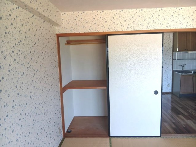 エリジアハイツ桟橋の収納|大きなものも収納できそうです