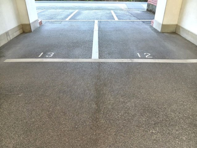 エリジアハイツ桟橋の駐車場|駐車場に車を止められます