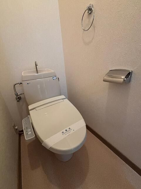 メゾン八千代台２号棟のトイレ