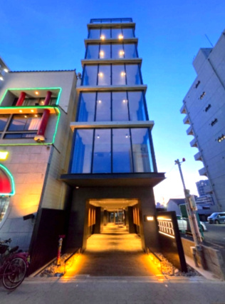ＥＡＲＬＳ　ＴＡＮＩＭＡＣＨＩ