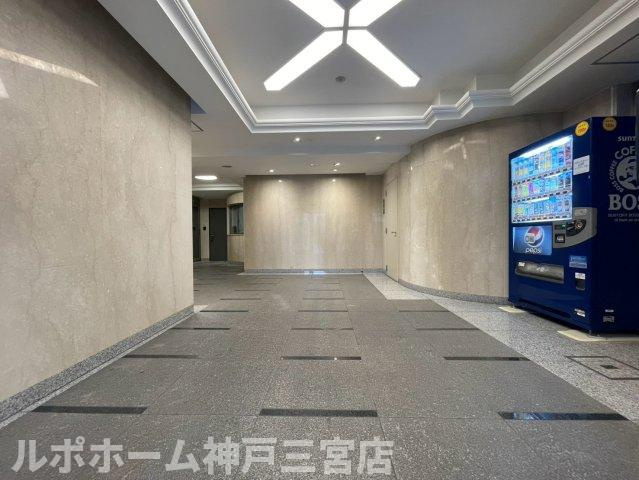 エスライズ新神戸の駐車場