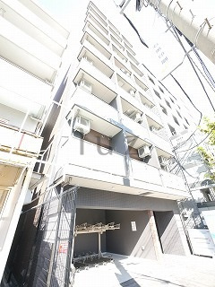 フェルクルールプレスト横浜弘明寺の外観