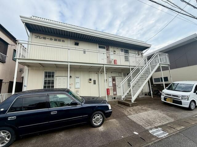 プレミール勝田台の外観