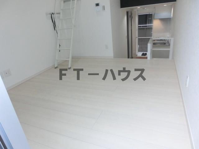 ブラインドサイド幕張の居間・リビング