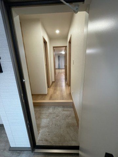 【玄関】 | Ｌｕｃｉａ | 別のお部屋の写真です