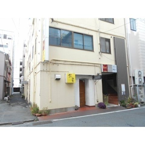 沼津市添地町の賃貸マンション