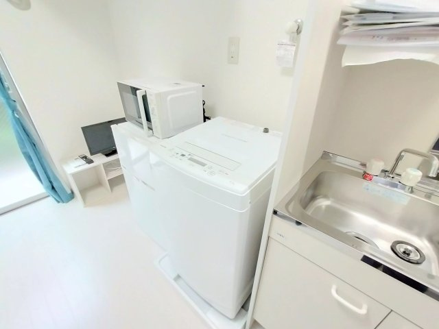 AP110 パレス中川II 202（亀有）のキッチン|



