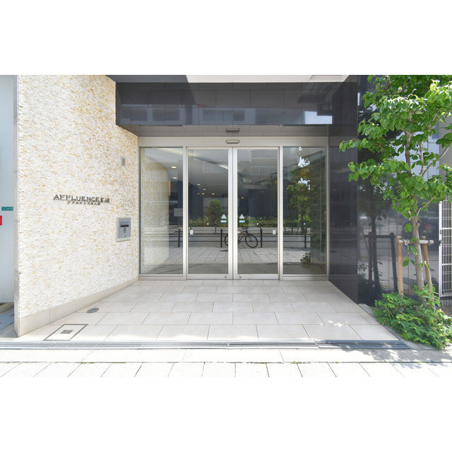 AFFLUENCE難波のエントランス