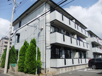 前面駐車場！南向き