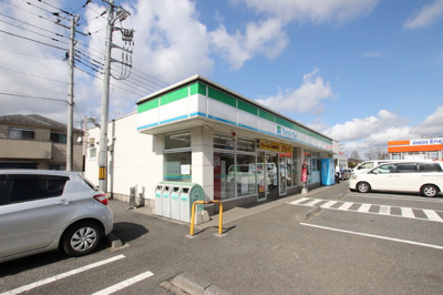 ファミリーマート八千代村上店まで650m