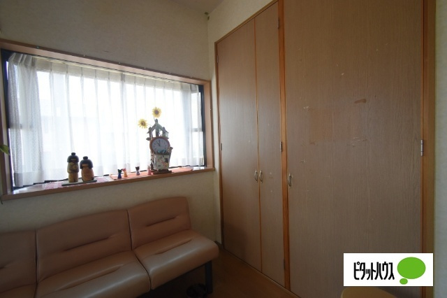 富士見町時沢貸店舗の内装