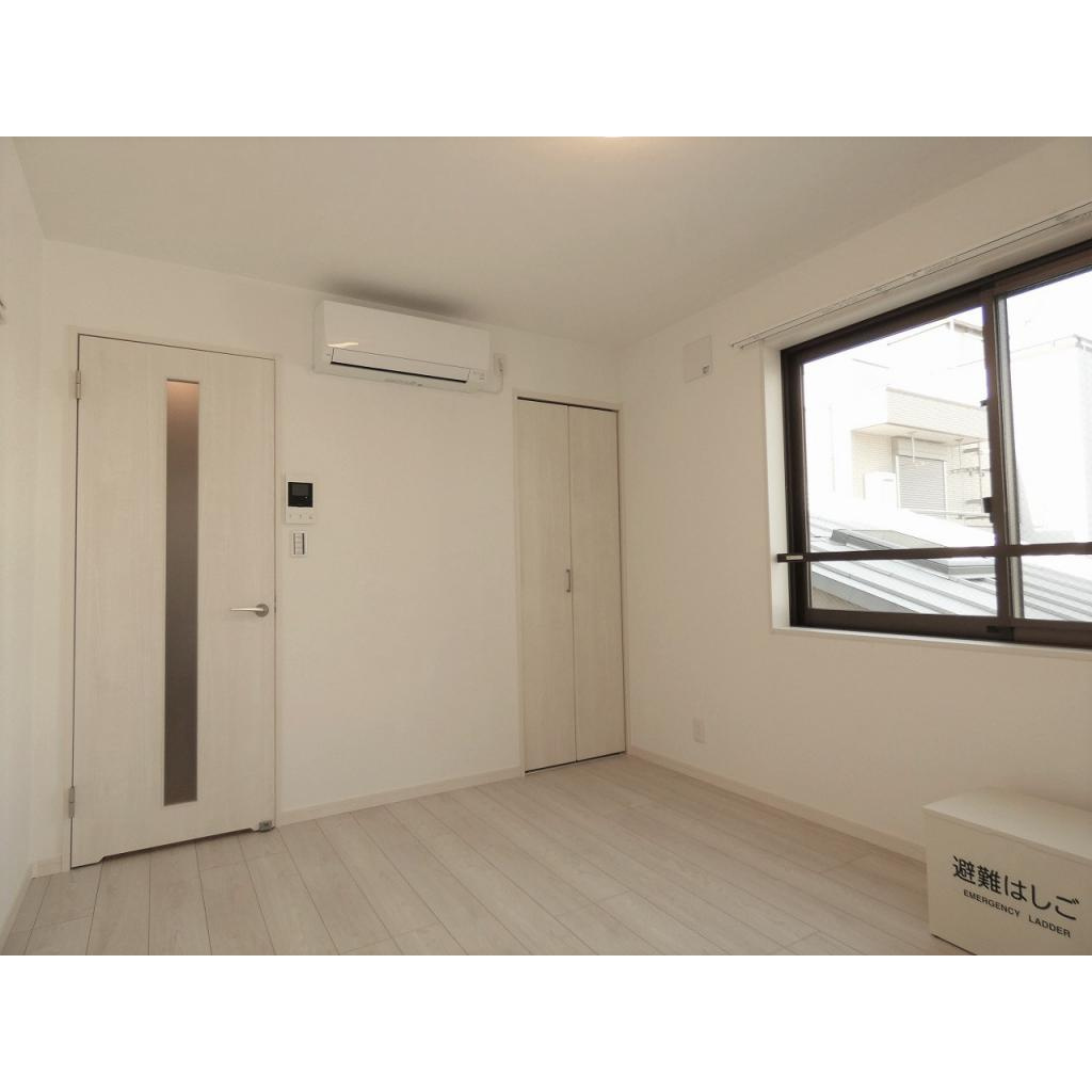ＴＨＥ　ＰＲＥＣＩＯＵＳ　池袋本町