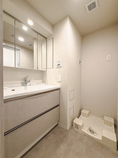 【洗面所】 | ブルックサイドレジデンス木場 | ※写真は同タイプ住戸です。
