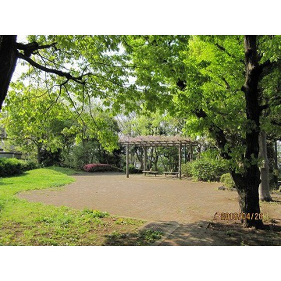 アルス東府中の周辺|公園「清水が丘緑地まで585ｍ」