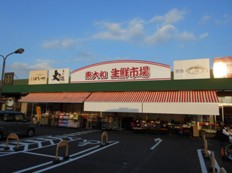 マックスバリュエクスプレス東大和店まで600m
