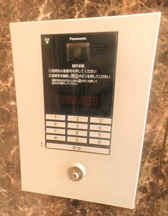 グランシャリオの設備|【 オートロック 】