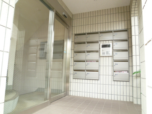 ★建物入り口★