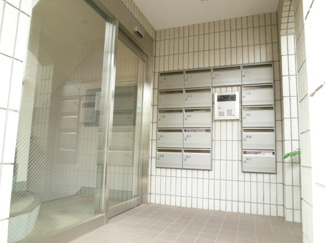 ★建物入り口★