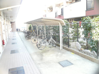 ★屋根付き駐輪場★バイク不可