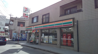セブン－イレブン 横浜菊名駅前店 700m