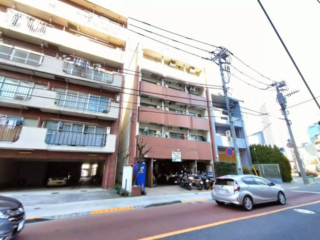 AP60 メゾン・ド・ヴェルサン（中野坂上）の外観|


