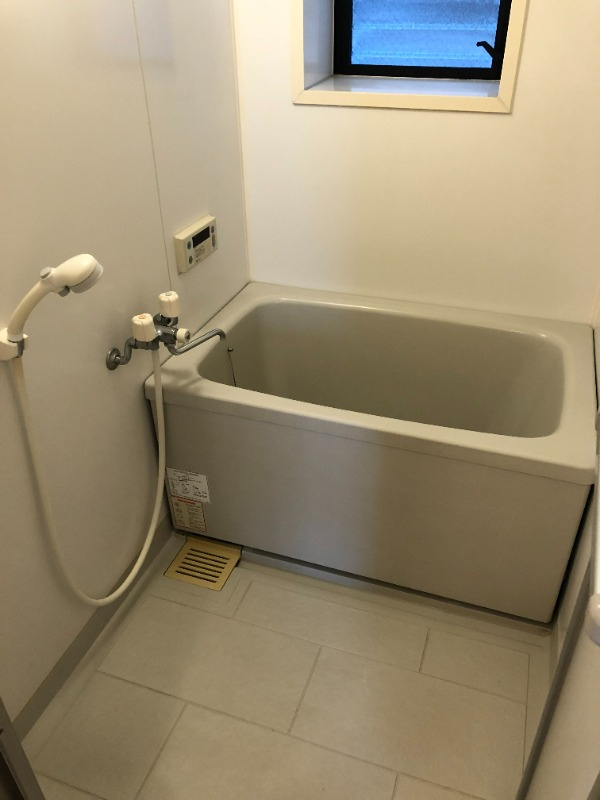 川口市大字里の賃貸マンションの浴室