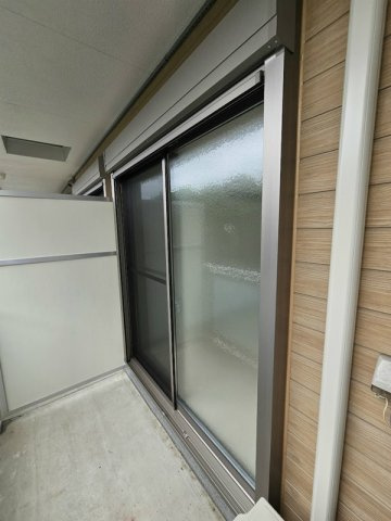 ヴィラ原木中山のバルコニー