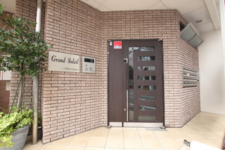 建物入口