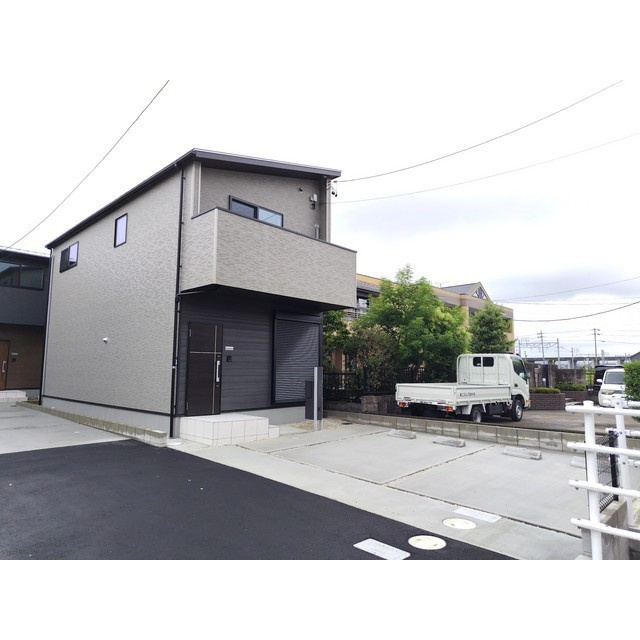 Ｌａｎｄ　ｃｏｕｒｔ　高田橋駅の外観|A