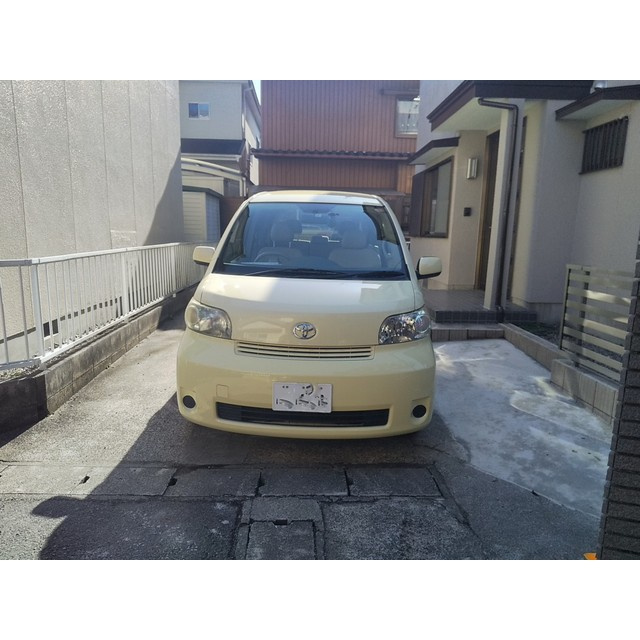 メゾンサギヤマⅦの駐車場
