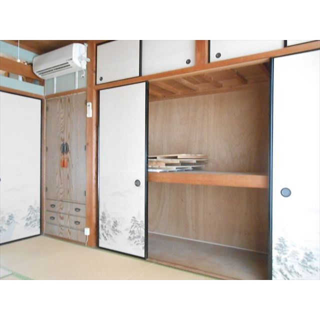 門間貸家の収納