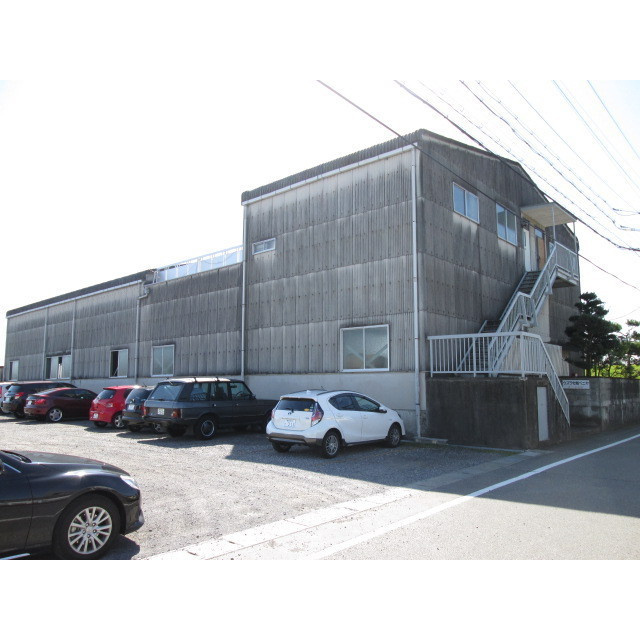 岐阜市柳津町丸野４丁目の倉庫の外観