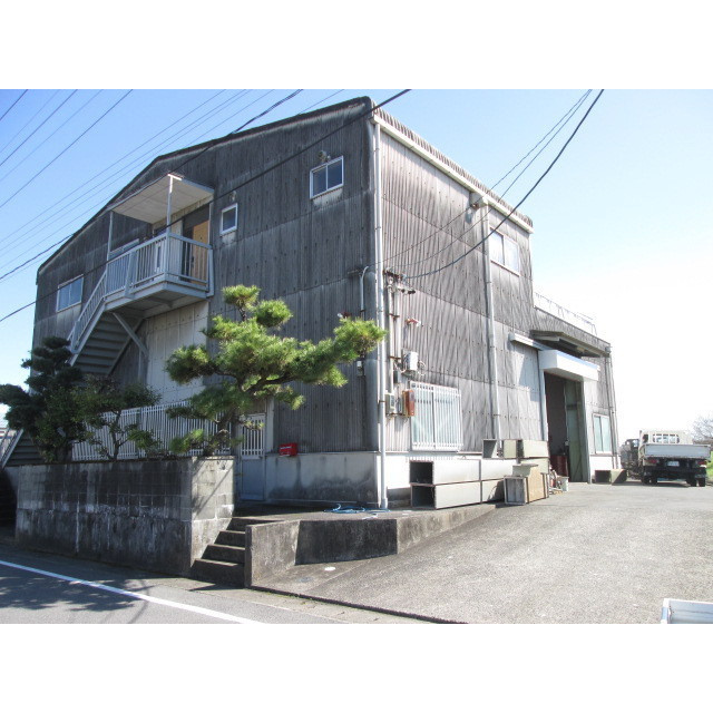 岐阜市柳津町丸野４丁目の倉庫の外観