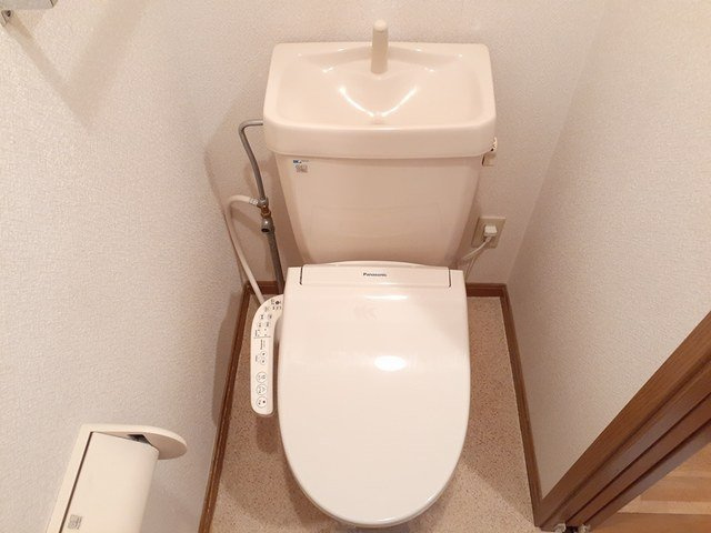ＣＡＳＡ　ＡＶＡＮＴⅠのトイレ|清潔感のあるトイレです