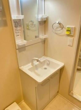 【洗面所】