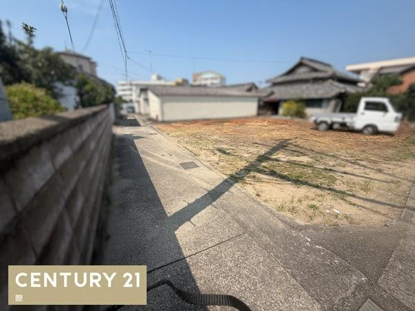 和歌山市上野　土地の前面道路含む現地写真