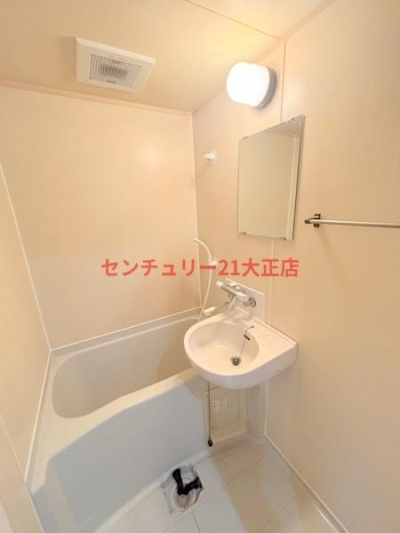 大阪市港区弁天２丁目の賃貸マンションの浴室