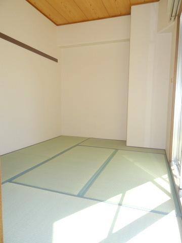 アドヴァンスライフの和室|★和室6帖★