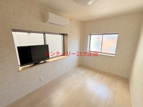 大阪市港区築港４丁目の賃貸マンションの洋室