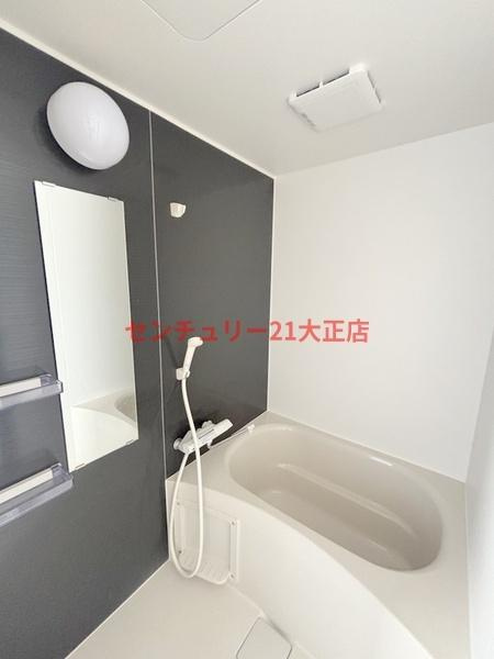 大阪市港区築港４丁目の賃貸マンションの浴室